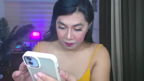 Snapshot of sweetfantasyxx chatting on October 1, 2025, 6:25 pm Aki online show from October 1, 2025, 6:25 pm