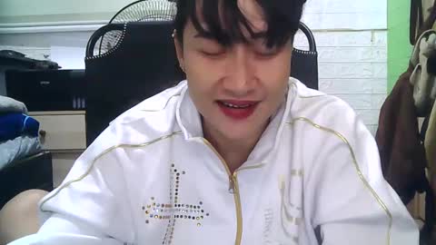 Snapshot of sweetgemini23 chatting on December 16, 2024, 4:27 pm Jean online show from December 16, 2024, 4:27 pm