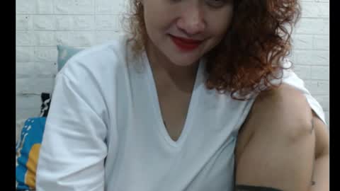 Snapshot of sweetgemini23 chatting on October 29, 2025, 2:03 am Jean online show from October 29, 2025, 2:03 am