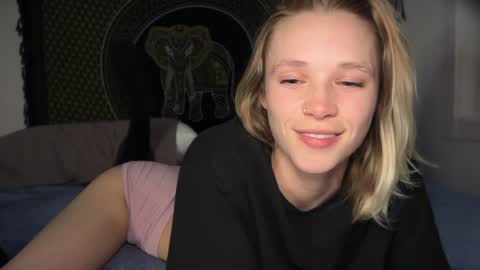 sweetgracee online show from January 18, 2025, 3:31 am