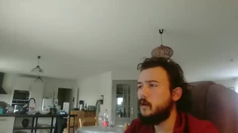 sweetguyss12 online show from October 29, 2025, 9:44 am