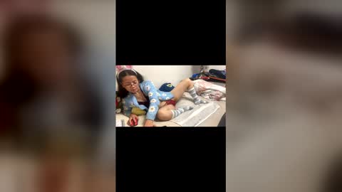 sweethanajapan online show from November 25, 2025, 1:22 pm