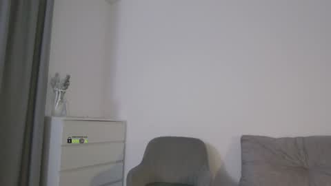 Snapshot of sweetkira1 chatting on January 12, 2025, 7:42 pm SweetKira1 online show from January 12, 2025, 7:42 pm