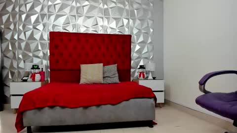 Snapshot of sweetlauren19 chatting on November 16, 2025, 5:46 am Lauren online show from November 16, 2025, 5:46 am