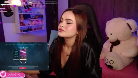 Snapshot of sweetlee_1 chatting on December 8, 2024, 1:35 am online show from December 8, 2024, 1:35 am