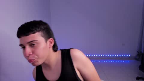 Snapshot of sweetlian_04 chatting on January 24, 2025, 6:03 am Lian online show from January 24, 2025, 6:03 am