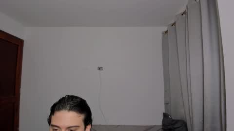 Snapshot of sweetlian_04 chatting on October 10, 2025, 11:59 pm Lian online show from October 10, 2025, 11:59 pm