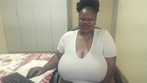 Snapshot of sweetnoziexxx chatting on January 16, 2025, 6:46 am sweetnoziexxx online show from January 16, 2025, 6:46 am