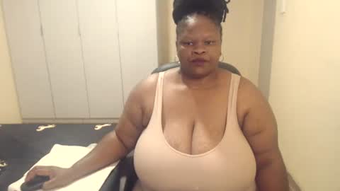 Snapshot of sweetnoziexxx chatting on February 16, 2025, 1:49 pm sweetnoziexxx online show from February 16, 2025, 1:49 pm