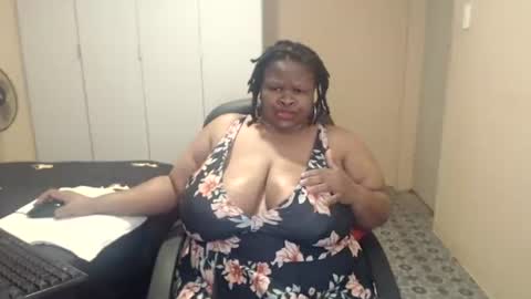 Snapshot of sweetnoziexxx chatting on November 5, 2025, 2:28 pm sweetnoziexxx online show from November 5, 2025, 2:28 pm