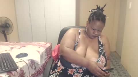 Snapshot of sweetnoziexxx chatting on November 25, 2025, 5:07 am sweetnoziexxx online show from November 25, 2025, 5:07 am