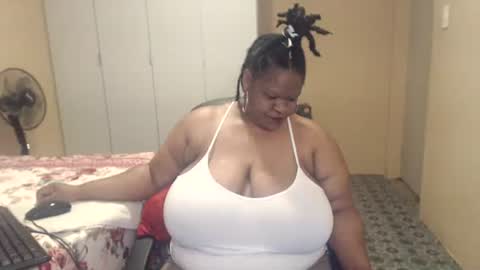 Snapshot of sweetnoziexxx chatting on November 27, 2025, 5:20 am sweetnoziexxx online show from November 27, 2025, 5:20 am
