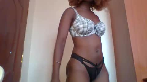 Snapshot of sweetpasion2 chatting on March 2, 2025, 10:24 am sweetpasion2 online show from March 2, 2025, 10:24 am