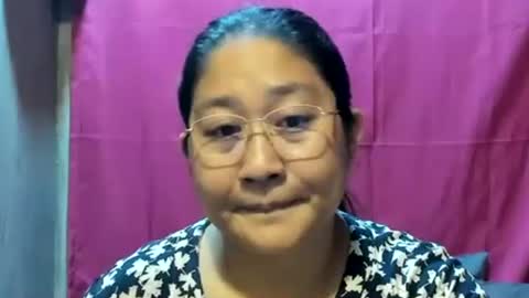 Snapshot of sweetpilipina88 chatting on December 11, 2024, 9:41 am MIA online show from December 11, 2024, 9:41 am