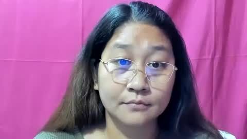 Snapshot of sweetpilipina88 chatting on December 22, 2024, 8:38 am MIA online show from December 22, 2024, 8:38 am