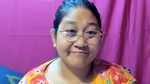 Snapshot of sweetpilipina88 chatting on January 2, 2025, 11:09 am MIA online show from January 2, 2025, 11:09 am