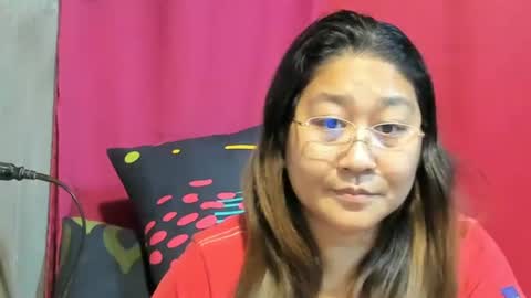 Snapshot of sweetpilipina88 chatting on January 26, 2025, 12:11 pm MIA online show from January 26, 2025, 12:11 pm