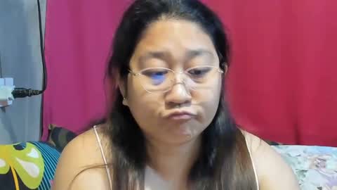 Snapshot of sweetpilipina88 chatting on February 10, 2025, 6:53 am MIA online show from February 10, 2025, 6:53 am