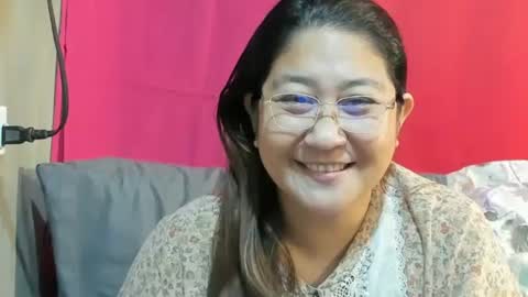 Snapshot of sweetpilipina88 chatting on February 28, 2025, 12:54 am MIA online show from February 28, 2025, 12:54 am