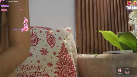 Snapshot of sweetpussyhot_ chatting on November 13, 2025, 9:19 am Hello Welcome Im here from WEDNESDAY to SUNDAY 430am to 830am and 3 to 7 timeMONDAY and TUESDAY i rest online show from November 13, 2025, 9:19 am