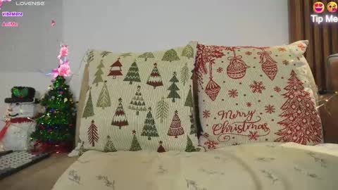 Snapshot of sweetpussyhot_ chatting on November 15, 2025, 9:39 am Hello Welcome Im here from WEDNESDAY to SUNDAY 430am to 830am and 3 to 7 timeMONDAY and TUESDAY i rest online show from November 15, 2025, 9:39 am