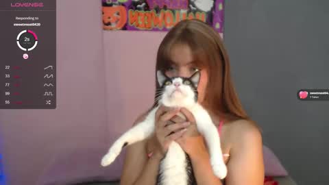 Rafaella online show from October 28, 2025, 2:26 am