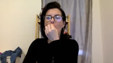 Snapshot of sweetriddance chatting on November 22, 2025, 2:16 pm sweetriddance online show from November 22, 2025, 2:16 pm