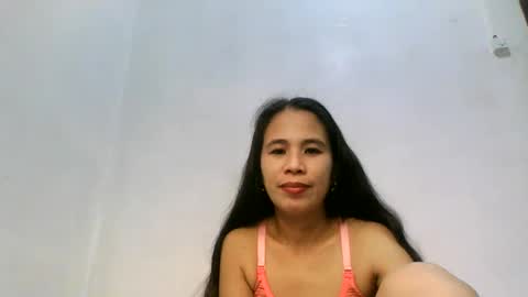 Snapshot of sweetsexylyn chatting on December 23, 2024, 11:36 am sweetsexylyn online show from December 23, 2024, 11:36 am