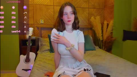 Snapshot of sweetshy_ chatting on September 23, 2025, 1:47 pm Alice online show from September 23, 2025, 1:47 pm