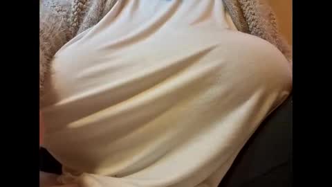 Maya online show from February 15, 2025, 2:22 pm