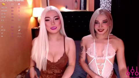 Snapshot of sweettrixiee chatting on November 17, 2025, 12:38 am Ms trixiee online show from November 17, 2025, 12:38 am