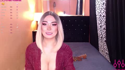 Snapshot of sweettrixiee chatting on November 26, 2025, 2:23 am Ms trixiee online show from November 26, 2025, 2:23 am