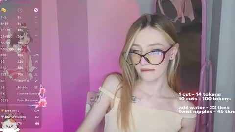 Elis  a little vacation Ill be here Saturday my schedules in bio online show from December 5, 2024, 2:11 pm