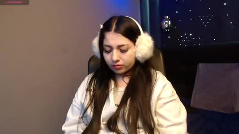 Ashley 3 online show from March 4, 2025, 11:40 am