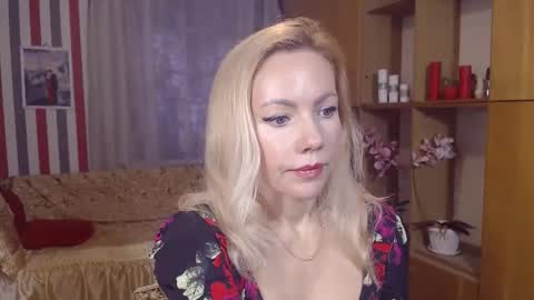 Sweety friend online show from November 18, 2025, 1:26 pm