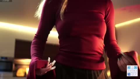 Snapshot of sweety_xis chatting on November 24, 2025, 9:36 pm Bella . online show from November 24, 2025, 9:36 pm