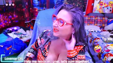 Snapshot of sweetylisahard chatting on December 14, 2024, 3:47 pm Lisa online show from December 14, 2024, 3:47 pm