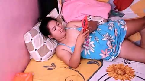 Snapshot of sweetyummygirl chatting on October 25, 2025, 1:57 am Sweetyummygirl online show from October 25, 2025, 1:57 am