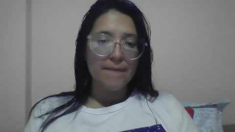 sweetyypeach online show from February 9, 2025, 3:00 am