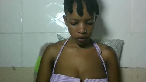 sweetz_candice online show from November 16, 2025, 1:28 pm