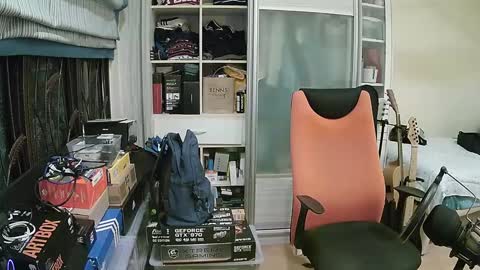 swimsuitloves online show from December 1, 2024, 5:46 pm