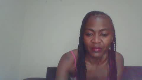 Snapshot of swtebony1 chatting on October 16, 2025, 10:33 pm ALICIA online show from October 16, 2025, 10:33 pm