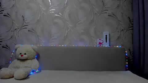 Ana online show from February 20, 2025, 1:36 am