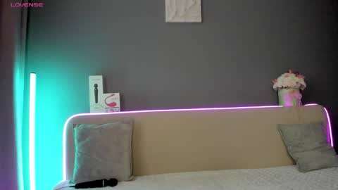 Ana online show from October 11, 2025, 10:36 am