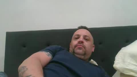 sxylegsturnmeon online show from October 19, 2025, 12:55 am