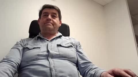 sympa_trique online show from February 11, 2025, 4:56 pm