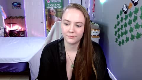 Snapshot of syndica chatting on September 20, 2025, 10:55 pm Jennah online show from September 20, 2025, 10:55 pm