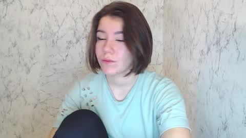 SyrenDixon online show from December 15, 2025, 3:22 am