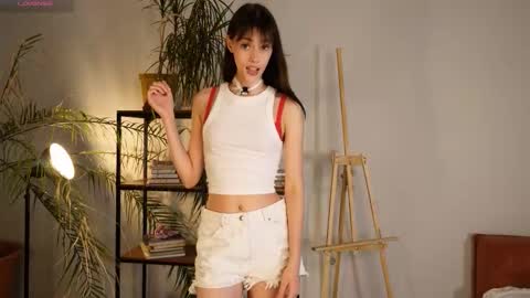 Snapshot of t_tragedienne chatting on September 15, 2025, 2:06 pm Heeey im Helena3 -- fav555100333 -- pvts only premium and after my public show 3 online show from September 15, 2025, 2:06 pm