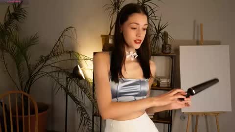 Snapshot of t_tragedienne chatting on September 19, 2025, 1:12 pm Heeey im Helena3 -- fav555100333 -- pvts only premium and after my public show 3 online show from September 19, 2025, 1:12 pm